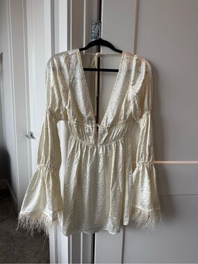 Bridal Ivory Satin V-Neck Long Sleeve Mini Dress with Feather Cuffs